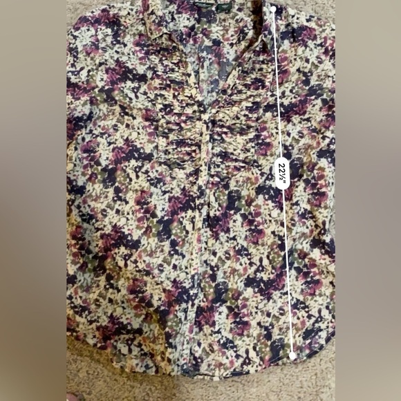 Eddie Bauer pin-tuck bib Long Sleeve Button Up Floral Blouse  size L - Picture 3 of 7